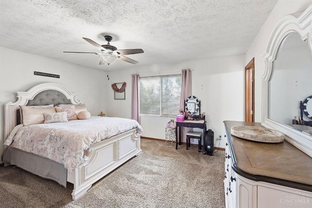 1748 Sherwood Forest Drive, Miamisburg, OH 45342