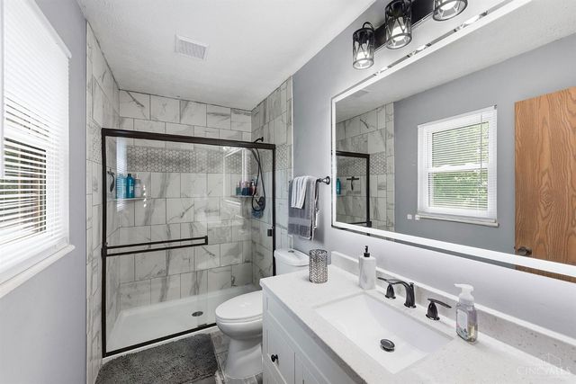 1748 Sherwood Forest Drive, Miamisburg, OH 45342