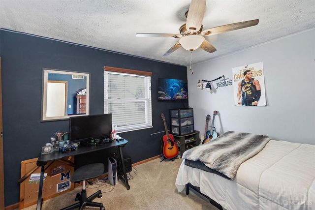 1748 Sherwood Forest Drive, Miamisburg, OH 45342