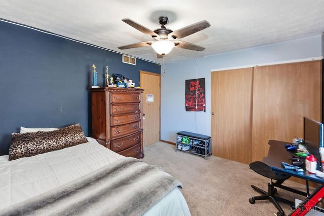 1748 Sherwood Forest Drive, Miamisburg, OH 45342