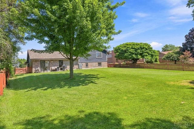 1748 Sherwood Forest Drive, Miamisburg, OH 45342