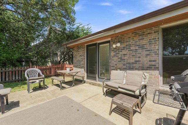 1748 Sherwood Forest Drive, Miamisburg, OH 45342