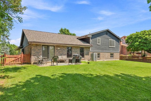 1748 Sherwood Forest Drive, Miamisburg, OH 45342