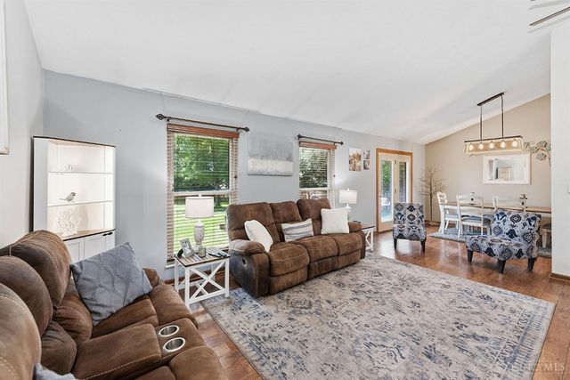 1748 Sherwood Forest Drive, Miamisburg, OH 45342