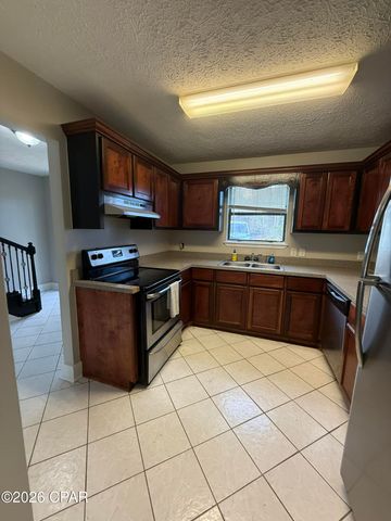 6221 E Hibiscus Avenue, Panama City, FL 32408