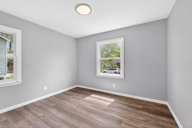 1406 E 18th Avenue, Columbus, OH 43211