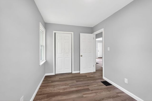 1406 E 18th Avenue, Columbus, OH 43211