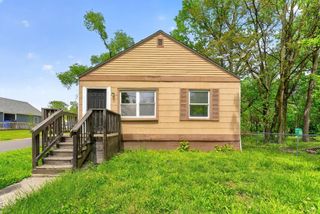 1406 E 18th Avenue, Columbus, OH 43211