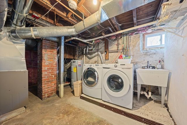 25 Hobart Ave, Braintree, MA 02184