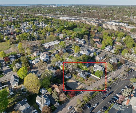 25 Hobart Ave, Braintree, MA 02184