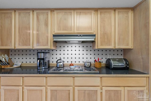 3306 Prestwick Dr, North Pace, FL 32571