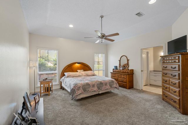 3306 Prestwick Dr, North Pace, FL 32571