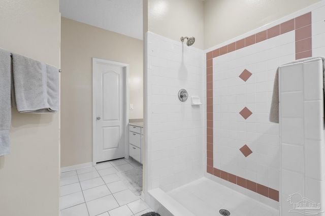 3306 Prestwick Dr, North Pace, FL 32571