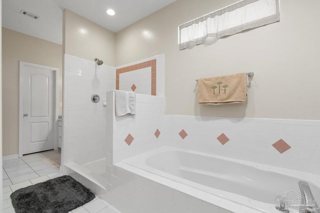 3306 Prestwick Dr, North Pace, FL 32571