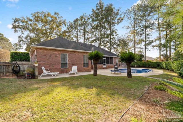 3306 Prestwick Dr, North Pace, FL 32571