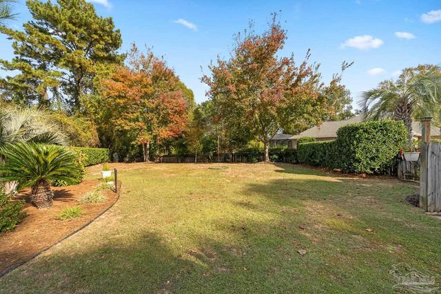 3306 Prestwick Dr, North Pace, FL 32571