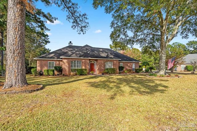 3306 Prestwick Dr, North Pace, FL 32571