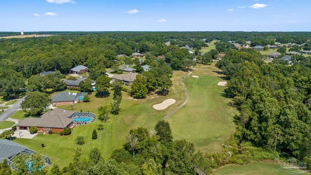 3306 Prestwick Dr, North Pace, FL 32571