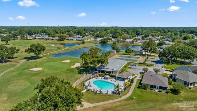 3306 Prestwick Dr, North Pace, FL 32571