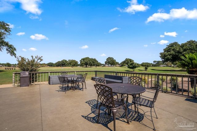 3306 Prestwick Dr, North Pace, FL 32571