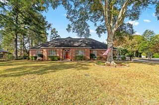 3306 Prestwick Dr, North Pace, FL 32571