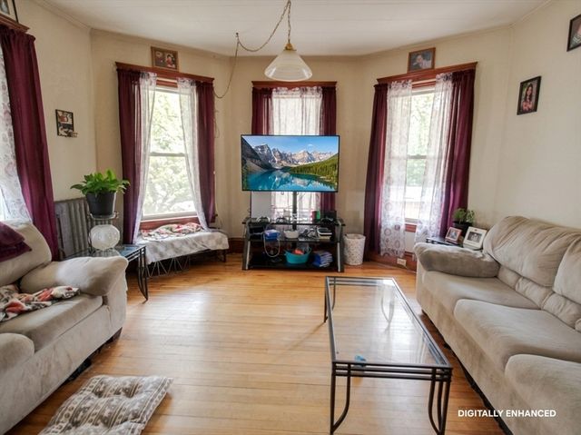 35 Windham Street, Worcester, MA 01610
