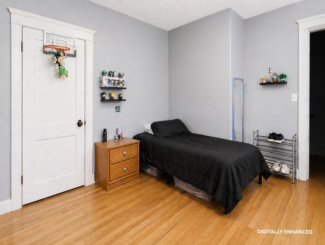 35 Windham Street, Worcester, MA 01610
