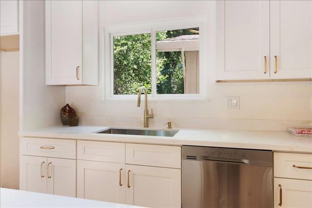 2515 Redwood Drive, Aptos, CA 95003