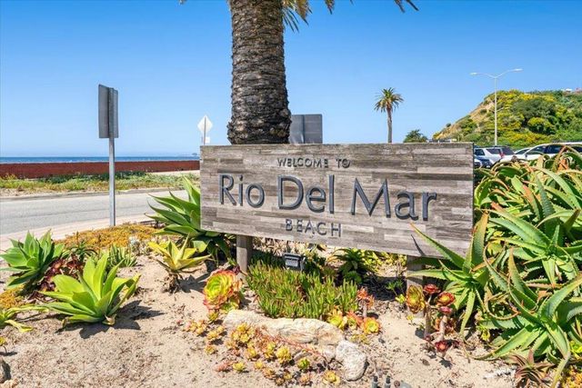 2515 Redwood Drive, Aptos, CA 95003