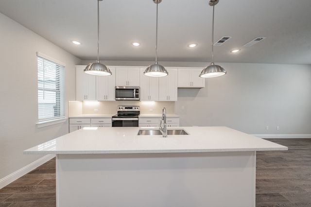 9553 Thorncrown Lane, Fort Worth, TX 76179