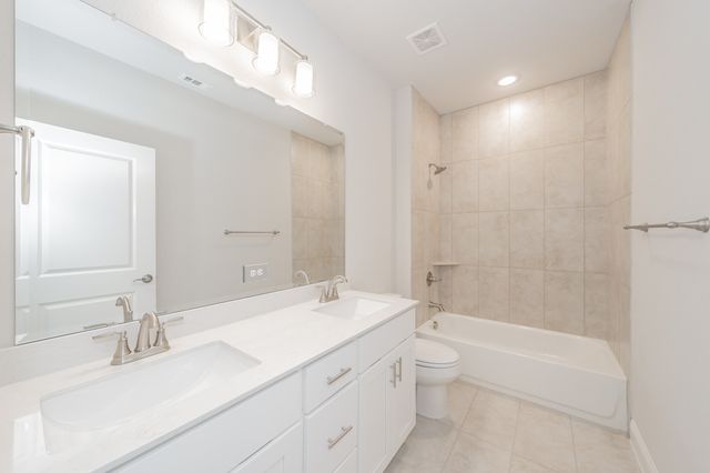 9553 Thorncrown Lane, Fort Worth, TX 76179