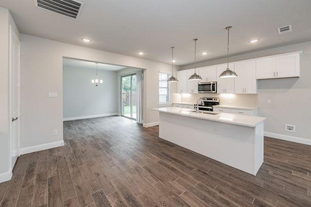 9553 Thorncrown Lane, Fort Worth, TX 76179