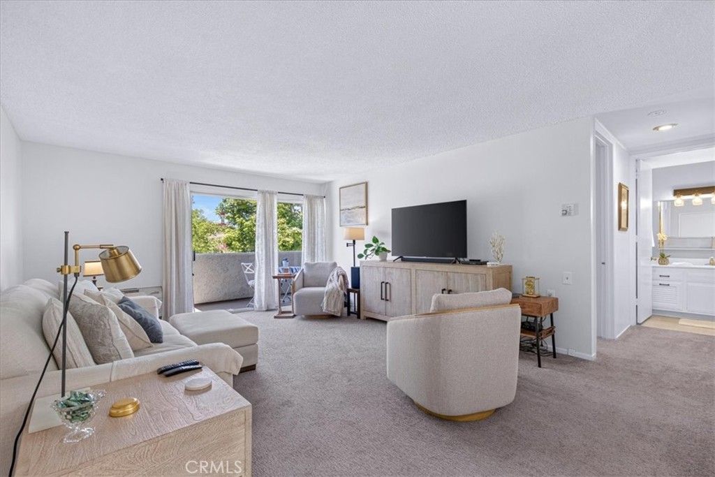 2257 Via Puerta P, Laguna Woods, CA 92637 — photo 2