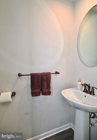 39 ORTIZ DR, Pennsauken, NJ 08110