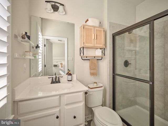 39 ORTIZ DR, Pennsauken, NJ 08110