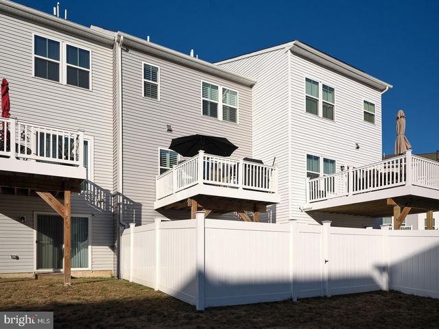 39 ORTIZ DR, Pennsauken, NJ 08110