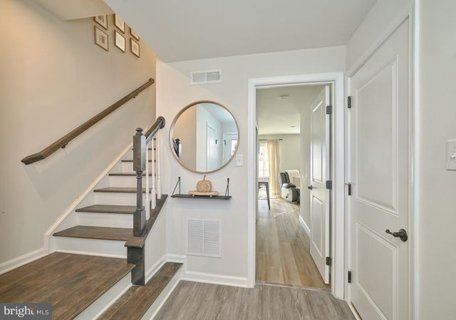 39 ORTIZ DR, Pennsauken, NJ 08110
