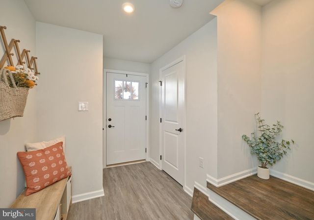39 ORTIZ DR, Pennsauken, NJ 08110