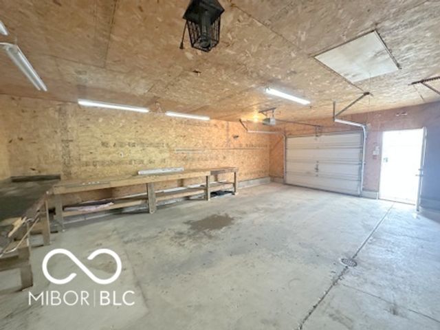 15945 N State Road 9, Summitville, IN 46070