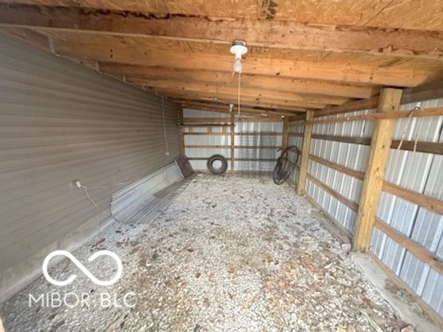 15945 N State Road 9, Summitville, IN 46070