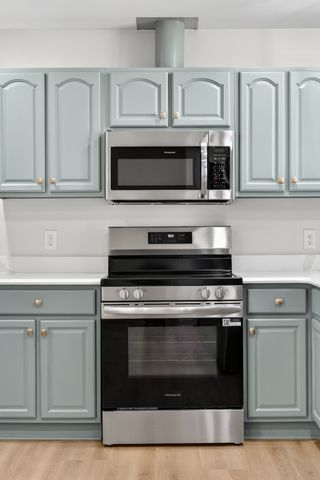 267 Southburn Dr, Hendersonville, TN 37075