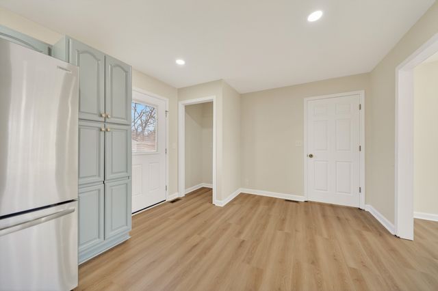 267 Southburn Dr, Hendersonville, TN 37075