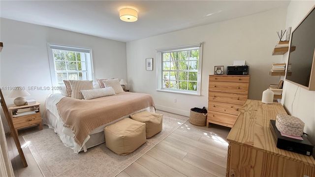 5785 SW 54th Ter 5785, Miami, FL 33155