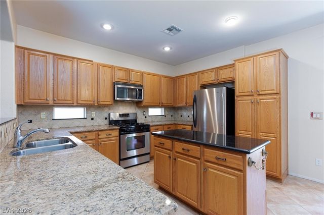 188 Timeless View Court, Henderson, NV 89012