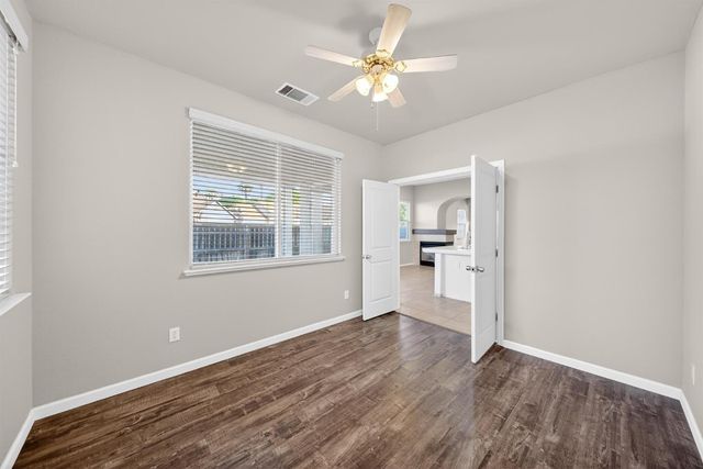 1743 Glen Oban Lane, Clovis, CA 93619