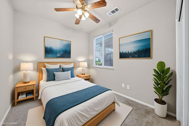 1743 Glen Oban Lane, Clovis, CA 93619