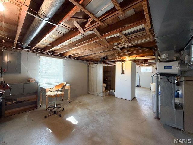 321 Lake Street, De Soto, MO 63020