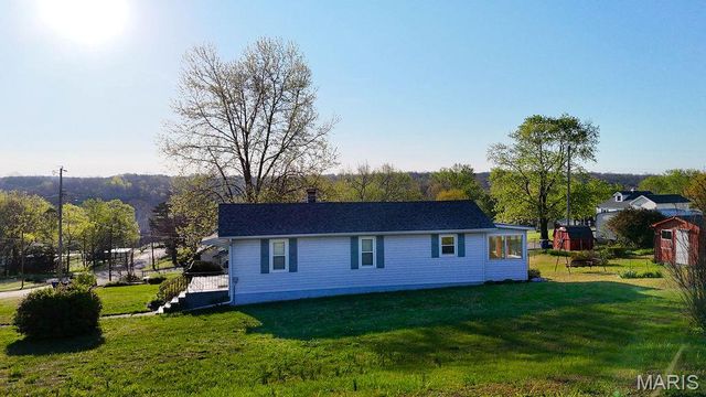 321 Lake Street, De Soto, MO 63020