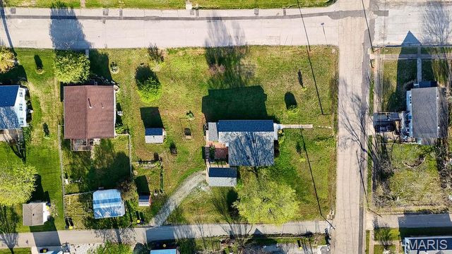 321 Lake Street, De Soto, MO 63020