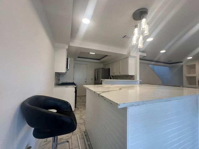 4611 E Castleman DR, Austin, TX 78725